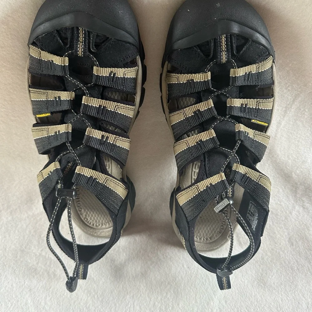 Keen Men’s Newport H2 Black/Stone Grey Sandals Size 12 - Picture 3 of 14
